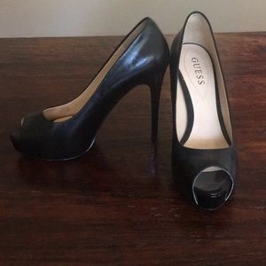 Black Guess Heels Size 7